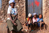 Santiago : Fundo di Monti : children and grandmother : People Elderly
Cabo Verde Foto Gallery