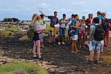 Insel: So Vicente  Wanderweg: 203 Ort: Calhau Praia Grande Motiv: Schlergruppen untersuchen Umweltschden am Strand Motivgruppe: Landscape Sea © Pitt Reitmaier www.Cabo-Verde-Foto.com