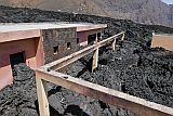 Fogo : Ch das Caldeira Portela : Casa Srio as lavas correram pela casa : Landscape Town
Cabo Verde Foto Galeria