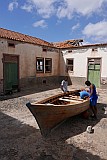 So Nicolau : Carrical : Construo do bote na antiga fbrica de peixe : People Work
Cabo Verde Foto Galeria