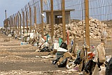 Sal : Santa Maria : litter blown to building site fence : Landscape Town
Cabo Verde Foto Gallery