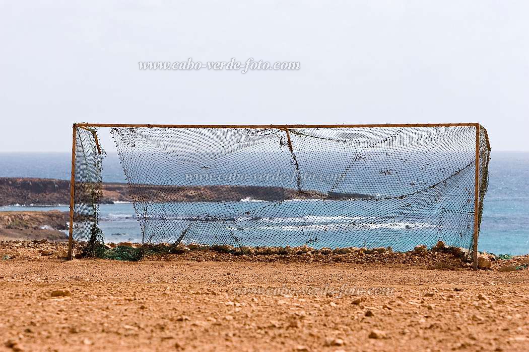 Insel: Maio  Wanderweg:  Ort: Pedro Vaz Motiv: Fussball Motivgruppe: Landscape Desert © Florian Drmer www.Cabo-Verde-Foto.com