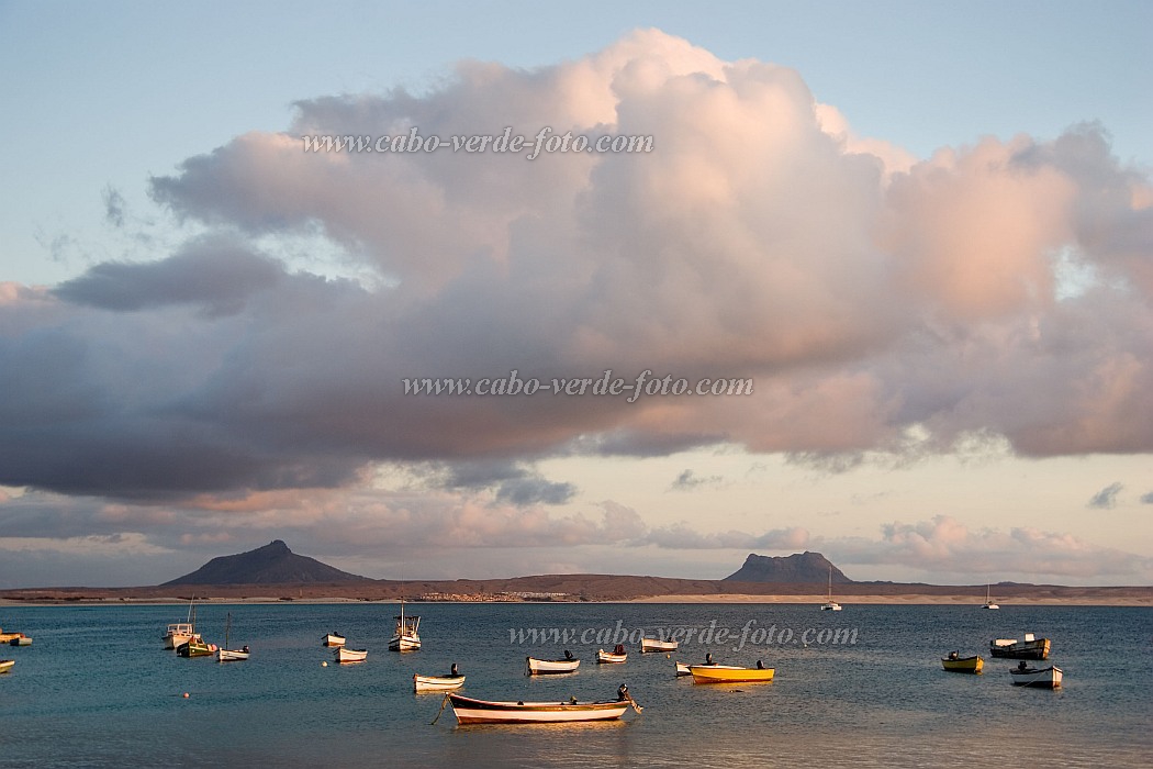Boa Vista : Sal Rei : harbour : Landscape SeaCabo Verde Foto Gallery