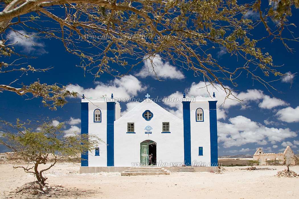 Boa Vista : Rabil : igreja : Landscape TownCabo Verde Foto Gallery