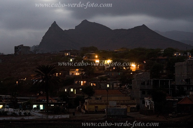 Santiago : Calheta : night : Landscape MountainCabo Verde Foto Gallery