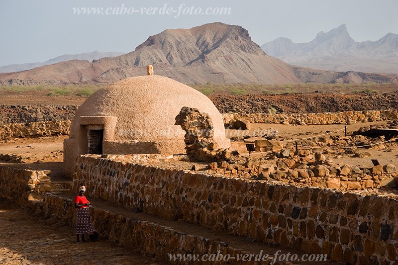 Santiago : Cidade Velha :  : Landscape MountainCabo Verde Foto Gallery