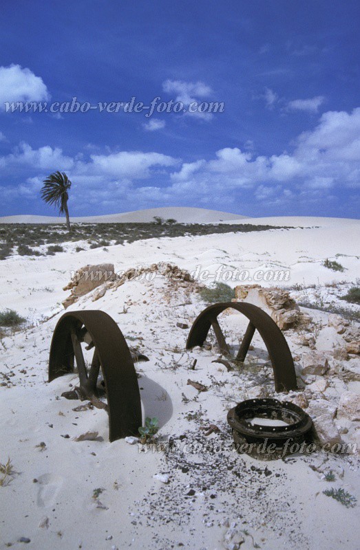 Boa Vista : Fbrica da Chave : fbrica de tijolos : TechnologyCabo Verde Foto Gallery