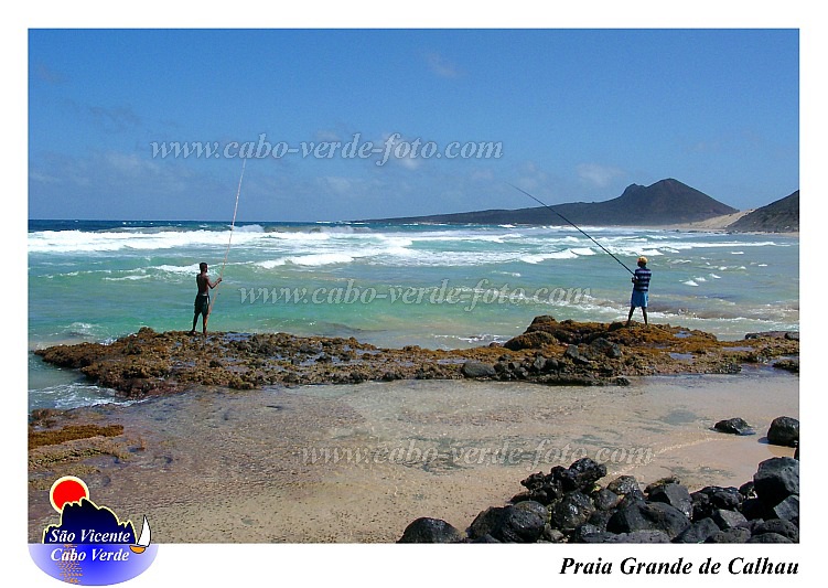 So Vicente : Praia Grande Calhau : pescadores : Landscape SeaCabo Verde Foto Gallery