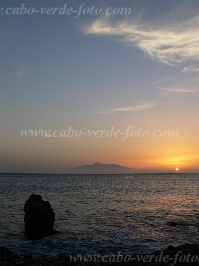 Santiago : Aguas Belas : sunset at Fogo : Landscape SeaCabo Verde Foto Gallery