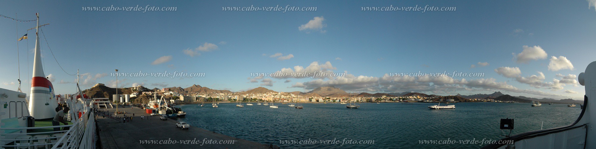 So Vicente : Mindelo : waterfront : Landscape SeaCabo Verde Foto Gallery