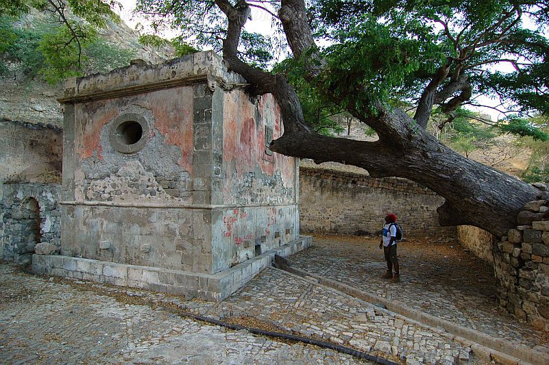 Brava : Vinagre : historical bath : LandscapeCabo Verde Foto Gallery