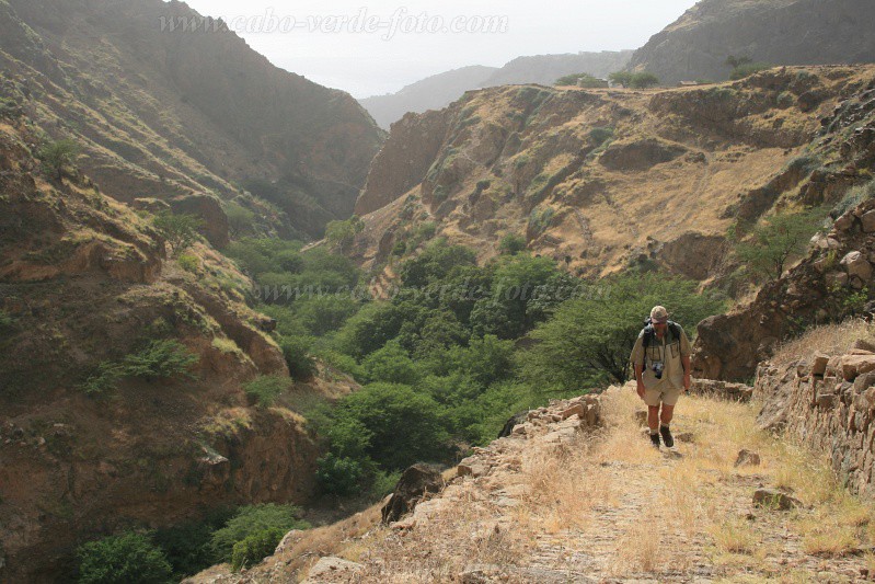 Brava : Ribeira Ferreiros Odjo d Agua : circito turstico : Landscape MountainCabo Verde Foto Gallery