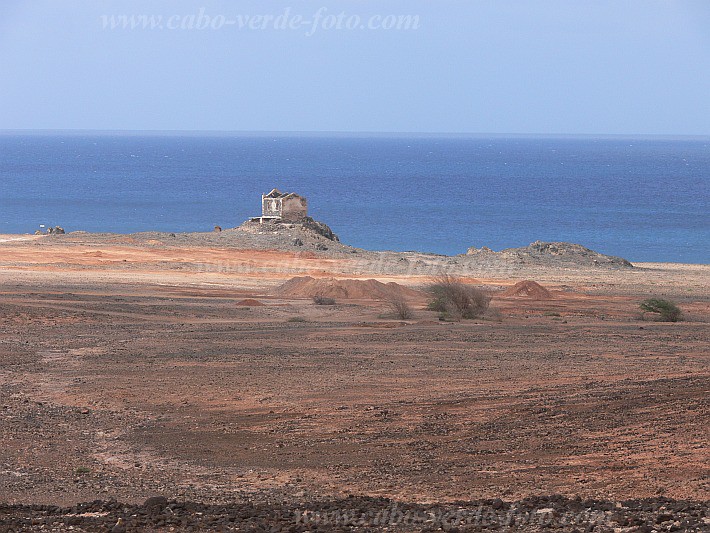 Boa Vista : Vila Sal Rei : chapel : Landscape SeaCabo Verde Foto Gallery