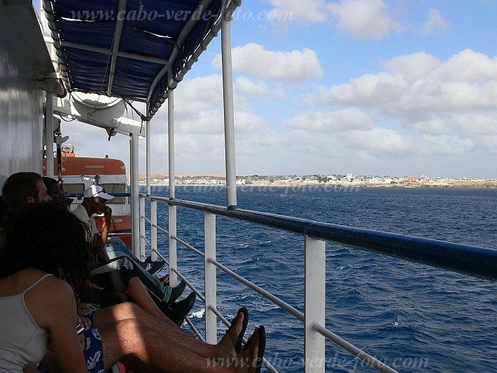 Maio : HMS Barlavento : ship : Landscape SeaCabo Verde Foto Gallery