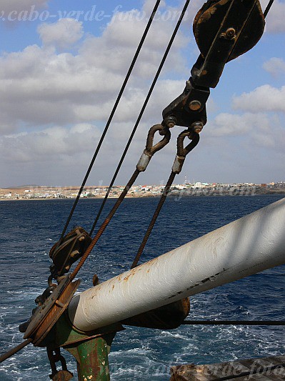 Maio : HMS Barlavento : barco : Technology TransportCabo Verde Foto Gallery