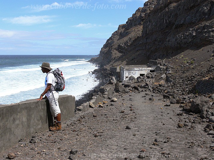 Fogo : Praia Ladrao : hiking track : Landscape SeaCabo Verde Foto Gallery