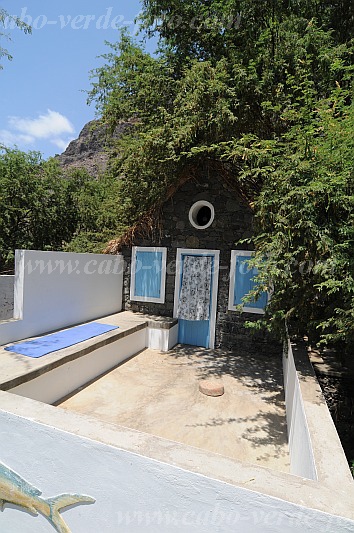 Santo Anto : Tarrafal de Monte Trigo : Mar Tranquilidade : Technology ArchitectureCabo Verde Foto Gallery