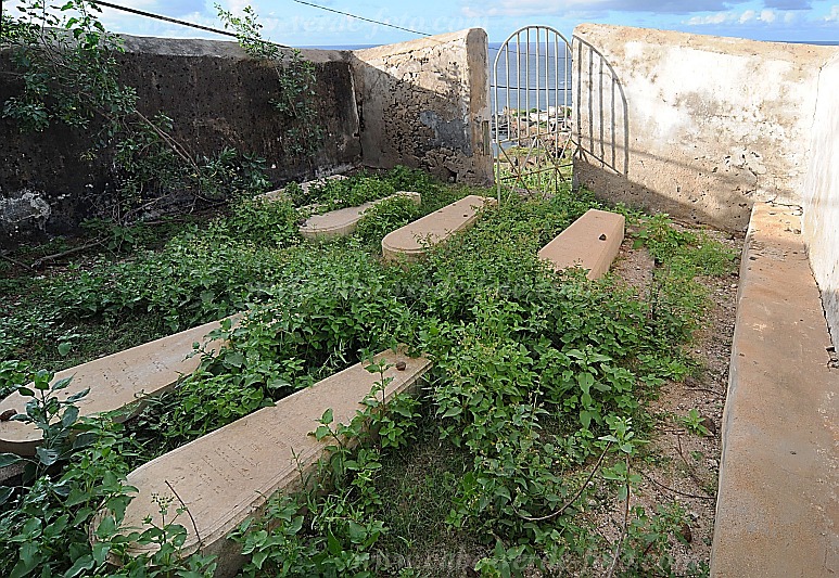 Santo Anto : Ponta do Sol : tomb jewish graveyard : People ReligionCabo Verde Foto Gallery