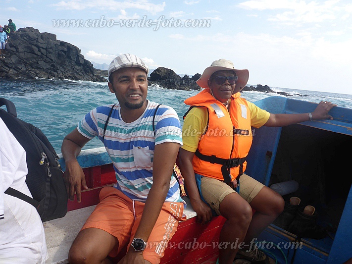 Santo Anto : Canjana Praia Formosa : in the boat : History siteCabo Verde Foto Gallery