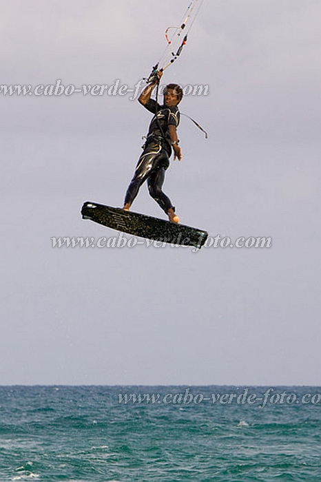 Sal : Santa Maria : surf kite : People RecreationCabo Verde Foto Gallery
