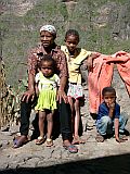 Santo Anto : Joao Afonso Faja dos Bois : famlia : People
Cabo Verde Foto Galeria