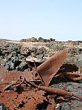 Insel: Santo Anto  Wanderweg: 318 Ort: Canjana Praia Formosa Motiv: Reste der gestrandeten SS John E. Schmeltzer 25.11.1947 Motivgruppe: History site © Pitt Reitmaier www.Cabo-Verde-Foto.com