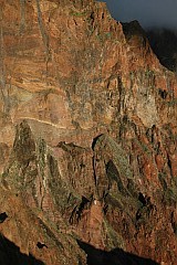 Santo Anto : Alto Mira Salto Preto : trail through steep face : Landscape Mountain
Cabo Verde Foto Gallery