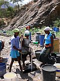 Santiago : Engenho : well : People Work
Cabo Verde Foto Gallery