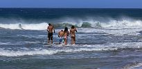 So Vicente : Palha Carga :  sea : People Recreation
Cabo Verde Foto Gallery