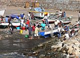 Brava : Furnas : harbour : People Work
Cabo Verde Foto Gallery