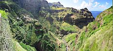 Santo Anto : Fontainhas : Fontainhas village : Landscape Mountain
Cabo Verde Foto Gallery