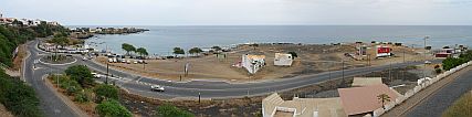 Insel: Santiago  Wanderweg:  Ort: Praia Quebra Canela Motiv: Strassen und Kreisverkehr Motivgruppe: Landscape Town © Pitt Reitmaier www.Cabo-Verde-Foto.com