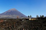 Fogo : Ch das Caldeira Bangaeira : Casa Fernando menos destruida pela lava : Landscape Mountain
Cabo Verde Foto Galeria