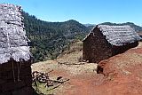 Santo Anto : Escovadinha : thatched house hiking trail : Landscape Agriculture
Cabo Verde Foto Gallery