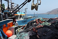 Insel: So Nicolau  Wanderweg: - Ort: Tarrafal Motiv: Fischtrawler Motivgruppe: Technology Fishery © Pitt Reitmaier www.Cabo-Verde-Foto.com