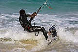 Insel: Sal  Wanderweg:  Ort: Santa Maria Motiv: Kitesurfen Motivgruppe: People Recreation © Florian Drmer www.Cabo-Verde-Foto.com