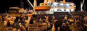 Santiago : Canal de Brava : ferry : Technology Transport
Cabo Verde Foto Gallery