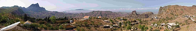 Insel: Santiago  Wanderweg:  Ort: Rui Vaz Motiv: Blick ber die Ebene Motivgruppe: Landscape Mountain © Florian Drmer www.Cabo-Verde-Foto.com