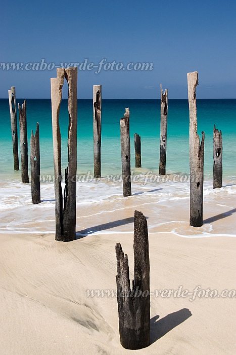 Insel: Maio  Wanderweg:  Ort: Vila do Maio Motiv: Landungsbrcke Motivgruppe: Landscape Sea © Florian Drmer www.Cabo-Verde-Foto.com