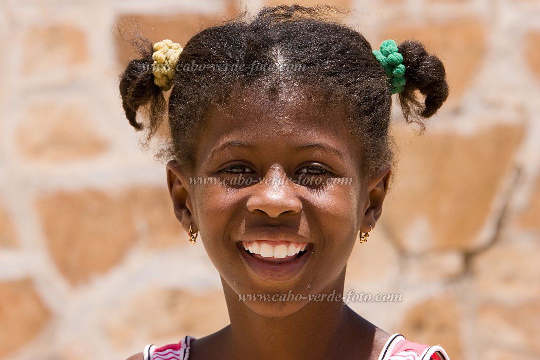 Insel: Maio  Wanderweg:  Ort: Vila do Maio Motiv: Portrait Motivgruppe: People Children © Florian Drmer www.Cabo-Verde-Foto.com