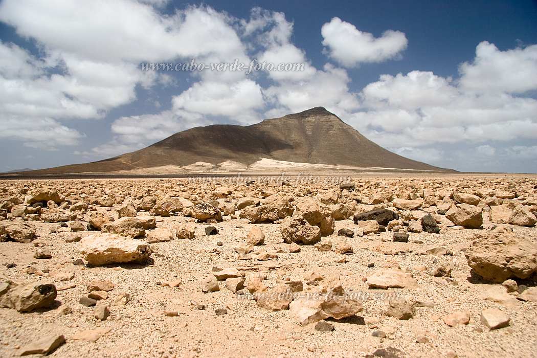 Maio : Mt Antnio : desert : Landscape DesertCabo Verde Foto Gallery