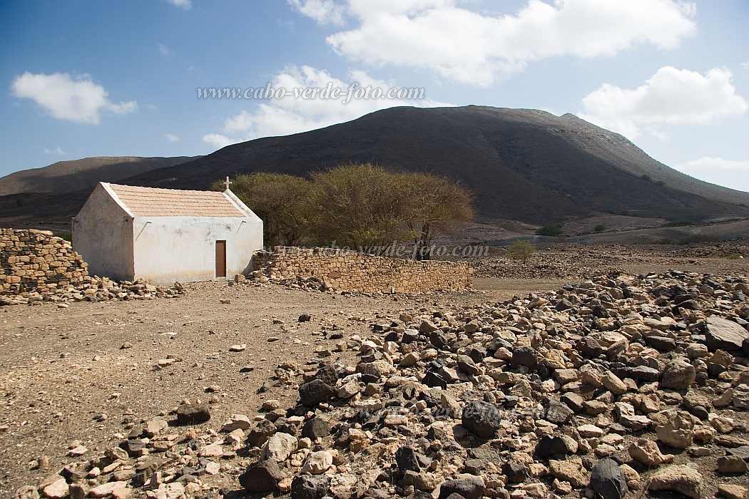 Maio : Pedro Vaz : church : Landscape DesertCabo Verde Foto Gallery