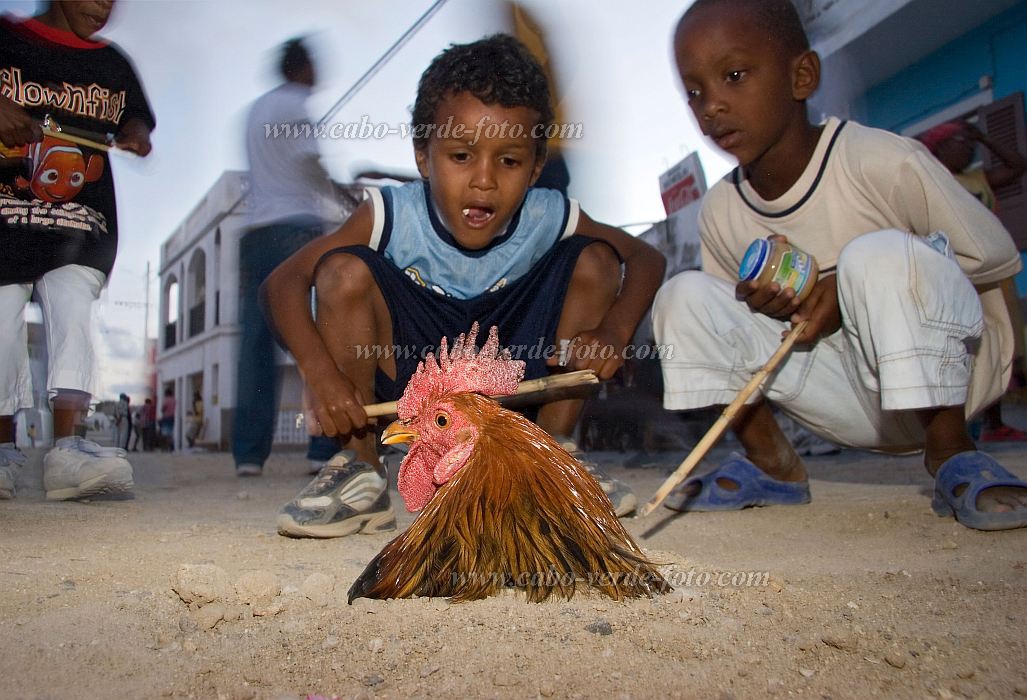 Insel: Boa Vista  Wanderweg:  Ort: Rabil Motiv: Santa Cruz Motivgruppe: People Recreation © Florian Drmer www.Cabo-Verde-Foto.com