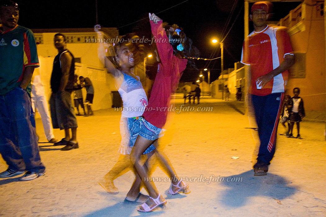 Insel: Boa Vista  Wanderweg:  Ort: Rabil Motiv: Tanz Motivgruppe: People Recreation © Florian Drmer www.Cabo-Verde-Foto.com