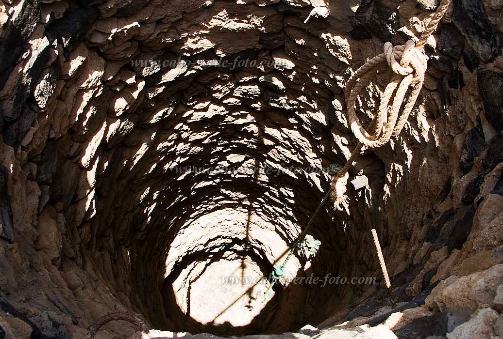 Boa Vista : Estncia de Baixo : well : Technology AgricultureCabo Verde Foto Gallery