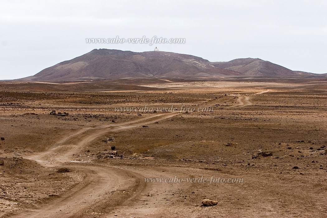 Insel: Boa Vista  Wanderweg:  Ort: Morro Negro Motiv: Leuchtturm Motivgruppe: Landscape Desert © Florian Drmer www.Cabo-Verde-Foto.com