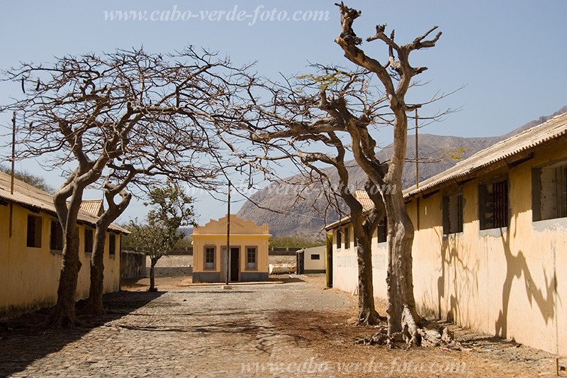 Santiago : Ch�o Bom : campo de concentra��o : Technology ArchitectureCabo Verde Foto Gallery