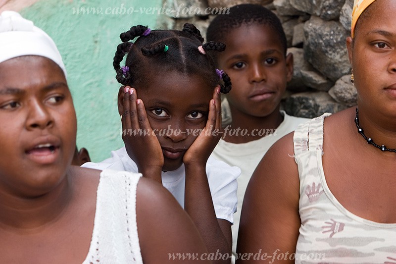 Santiago : S�o Miguel : batuque : People ChildrenCabo Verde Foto Gallery