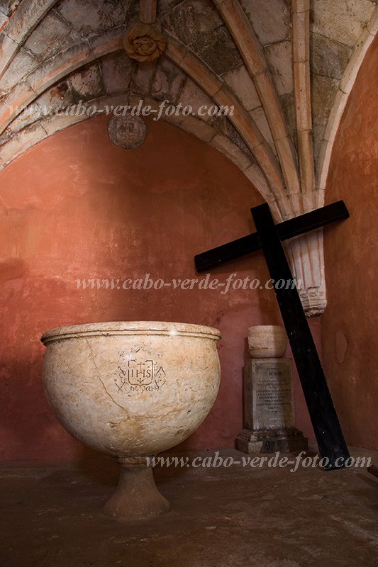 Santiago : Cidade Velha : church : Technology ArchitectureCabo Verde Foto Gallery