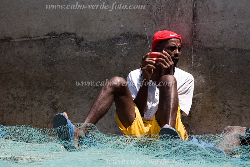 Fogo : Porto dos Cavalheiros : fisherman : People RecreationCabo Verde Foto Gallery